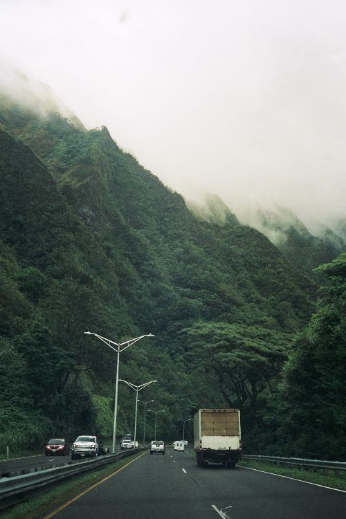 straight truck in oahu hawaii